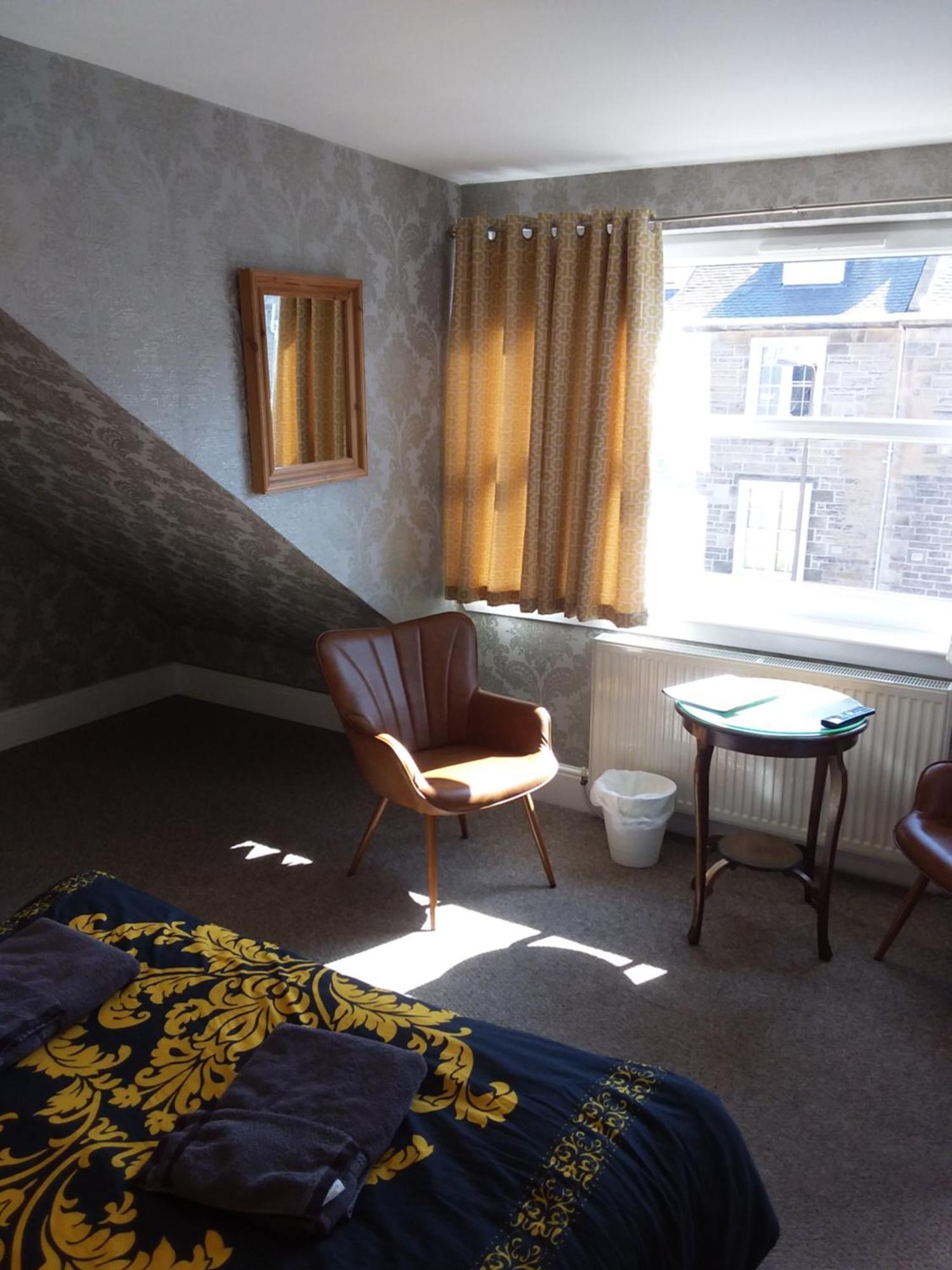Ivy- Braveheart Guest House EDI Exterior photo