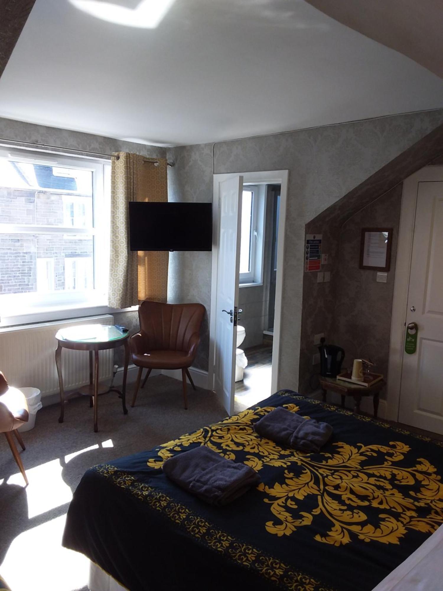 Ivy- Braveheart Guest House EDI Exterior photo